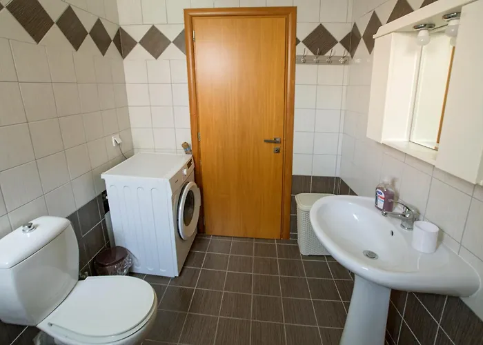 Appartement Kostas 3 *